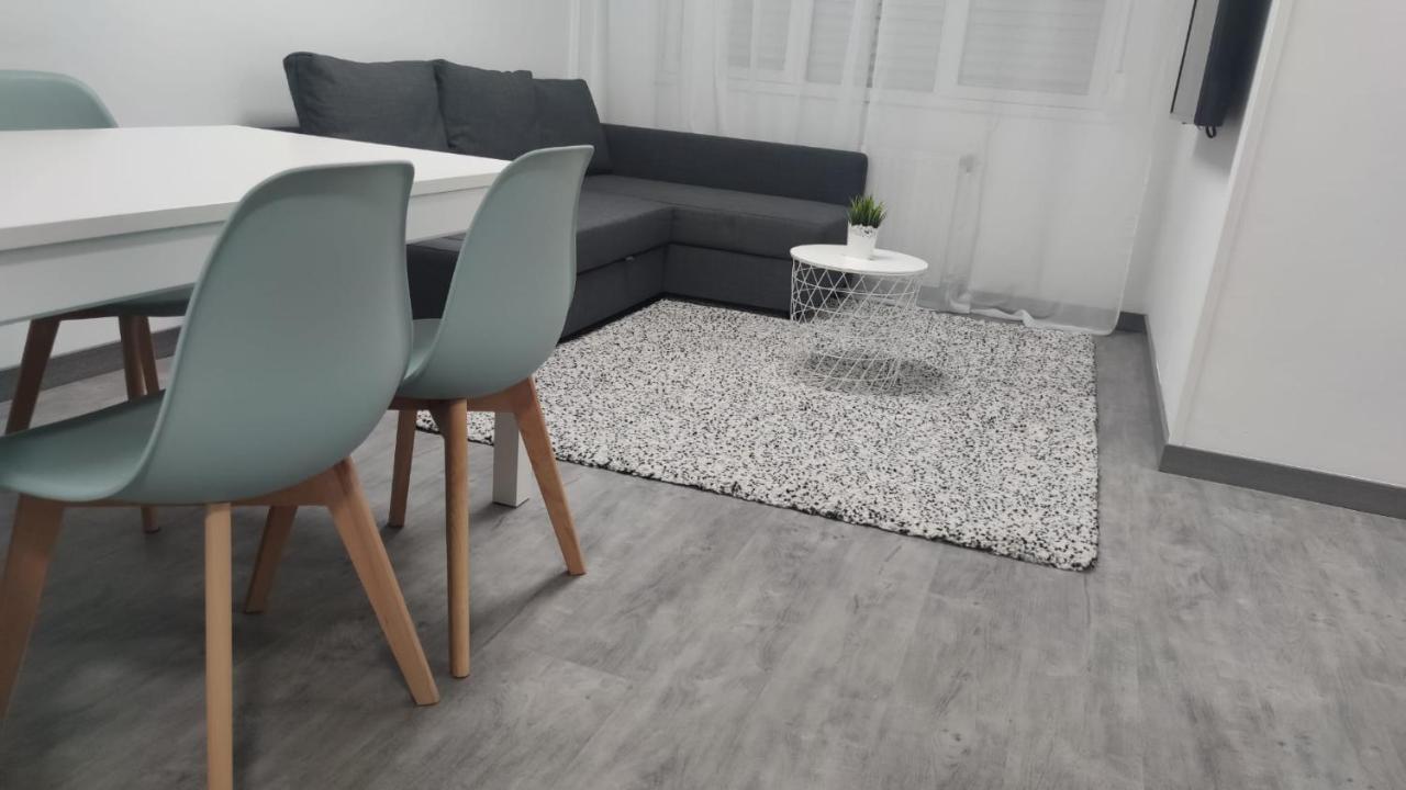 Casa Gascona Con Parking, Wifi Y Netflix Gratis!! By Delabra Apartments Oviedo Exteriör bild