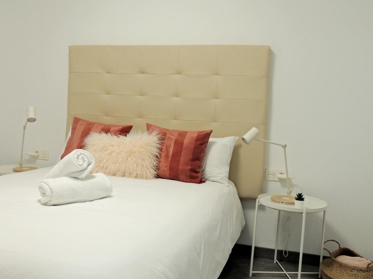 Casa Gascona Con Parking, Wifi Y Netflix Gratis!! By Delabra Apartments Oviedo Exteriör bild